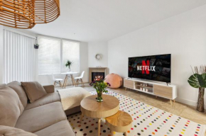 Serene 1bd Getaway in MdR! Pool and Free Parking